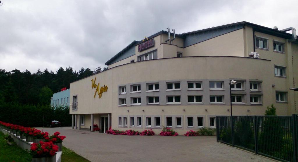 Via Appia Hotel Raszyn Exterior photo